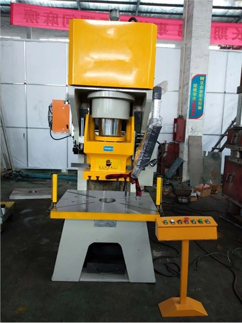 200T हाई-स्पीड हाइड्रोलिक प्रेस